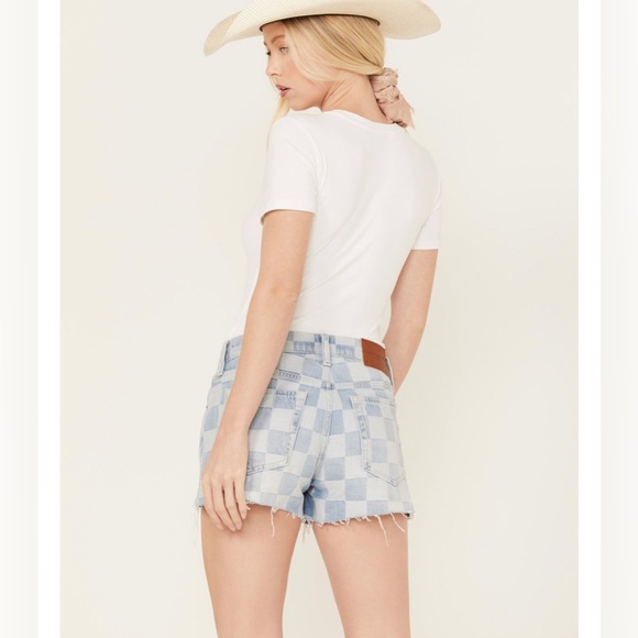 NWT Lucky Brand Denim Squares Boy Mid Rise Cut Off Shorts Sz 30 (10) - Picture 3 of 9